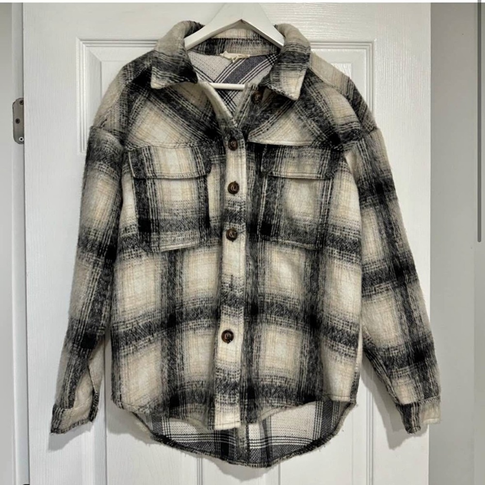 American Eagle Outfitters Plaid Jacket - Black and Cream